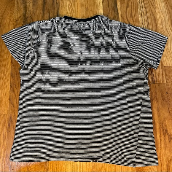 DENIM & FLOWER STRIPED POCKET TEE - Picture 2 of 5
